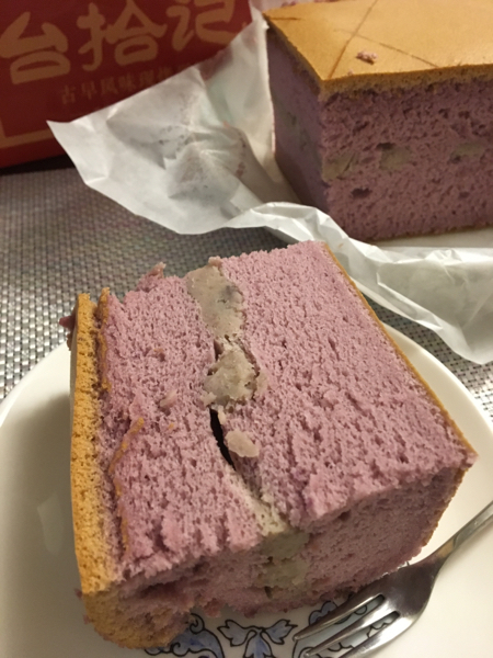 朝から芋ケーキ 桃的美しき日々