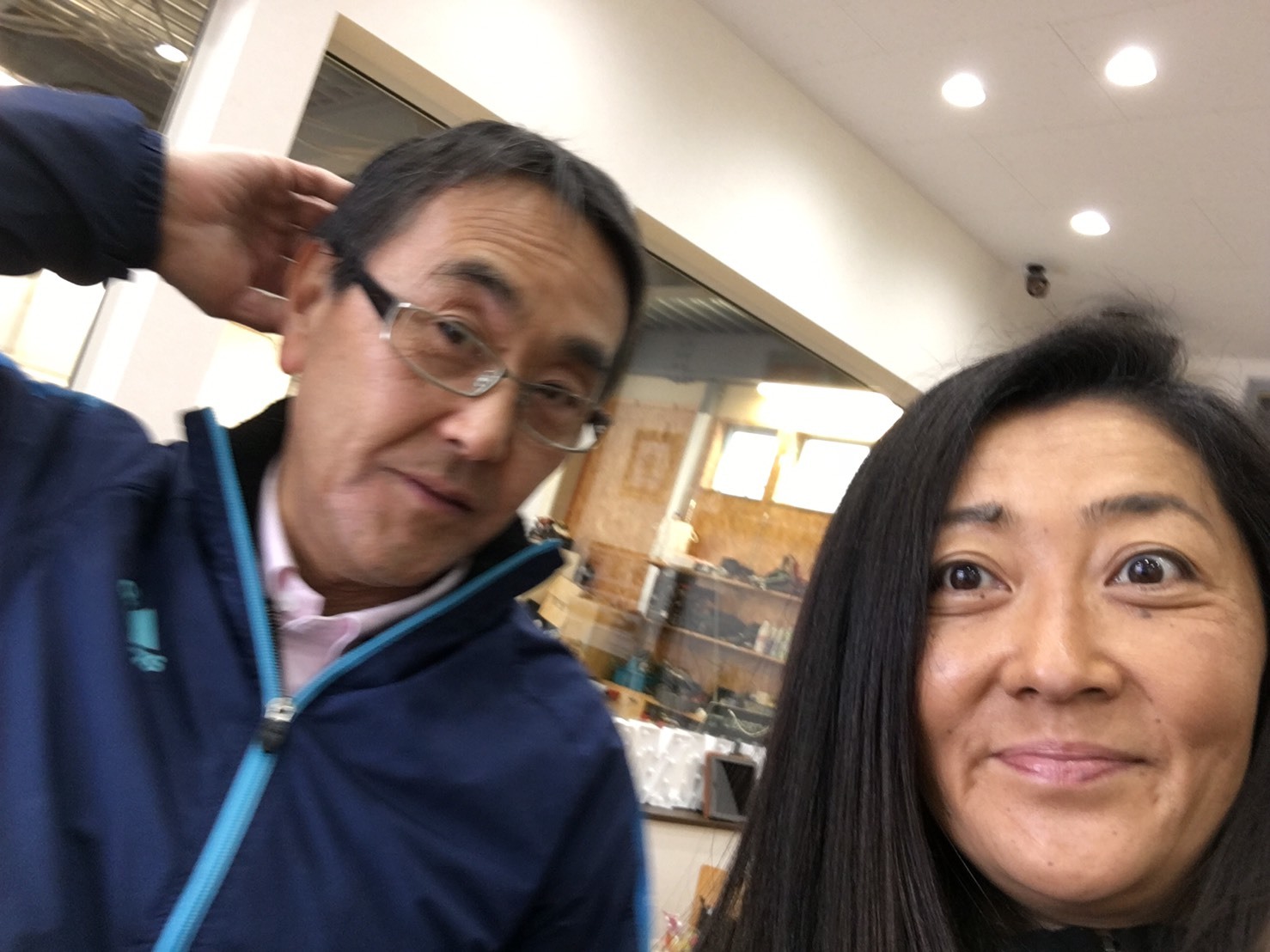 12/6 ベンツ S63 あります!ランクル、ハマー、エスカレード TOMMYモータース(^^♪_b0127002_19202325.jpg