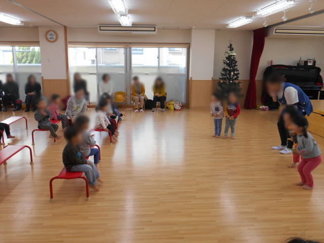 くま組 保育参観と給食懇談会_e0148419_15551145.jpg