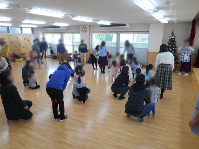くま組 保育参観と給食懇談会_e0148419_15582862.jpg