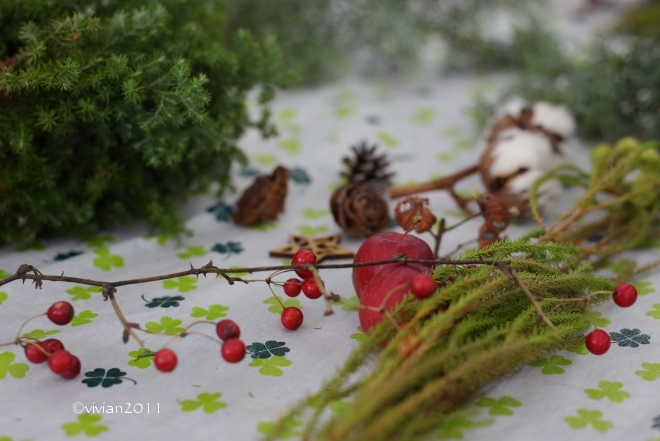 スノーキャンドルとクリスマスアレンジメント　by　FloraRIE_e0227942_01431625.jpg
