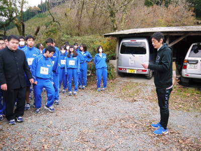 熊本県立菊池高等学校の生徒さんたちが研修にやってきました!(2019/後編)_a0254656_16514988.jpg