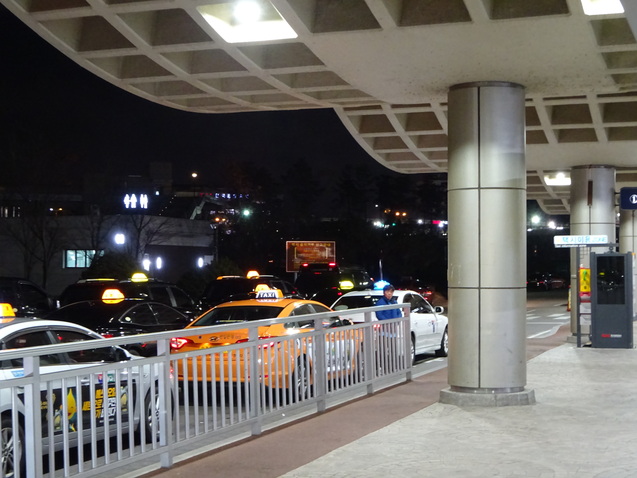 たった26時間のソウル (1)JAL93便_b0405262_227531.jpg