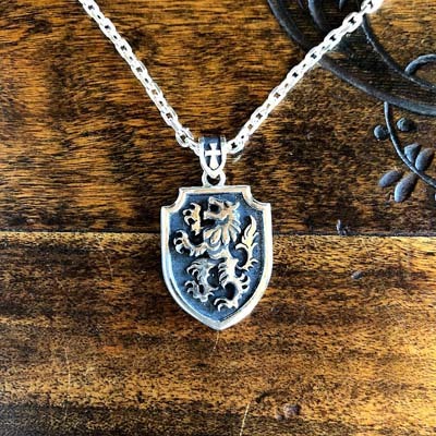 紋章ペンダント_f0155891_18402084.jpg