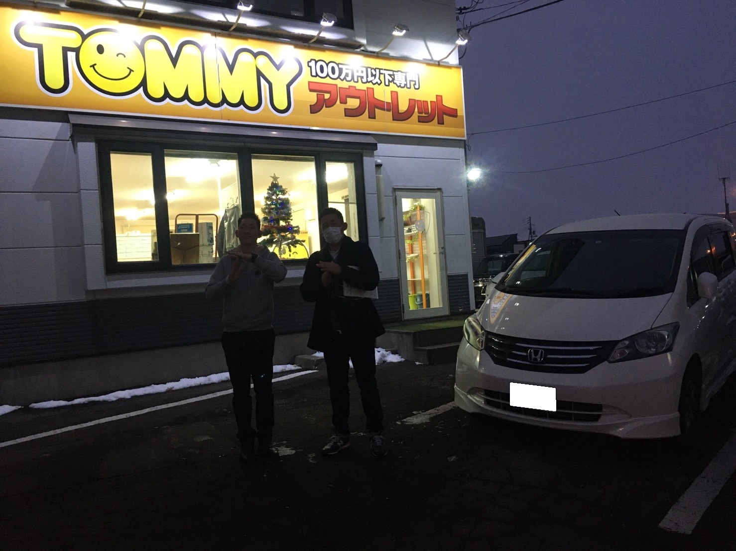 12月7日(土)☆TOMMYアウトレット☆あゆブログ˙ᵕ˙♡ フォレスターI様納車・キューブH様納車・フリードY様納車・デリカD:5H様ご成約♪_b0127002_17453877.jpg