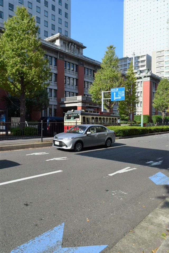 横浜旧生糸検査所、横浜第二合同庁舎(大正モダン建築探訪)_f0142606_12573827.jpg