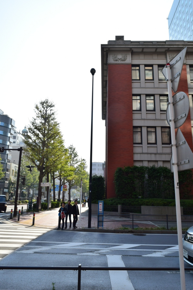 横浜旧生糸検査所、横浜第二合同庁舎(大正モダン建築探訪)_f0142606_14135059.jpg