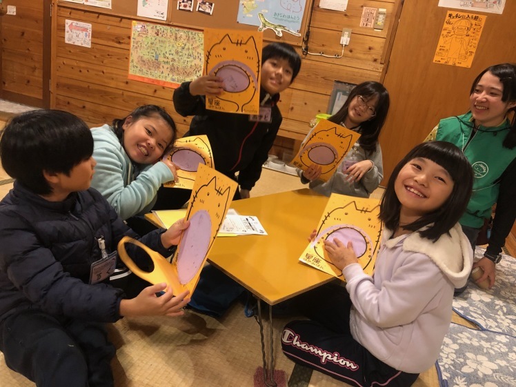 星空キャンプ〔1日目〕宇宙の不思議と天体について学ぶ3日間。初日はネコ型星座版作りに挑戦!_d0363878_00091674.jpg