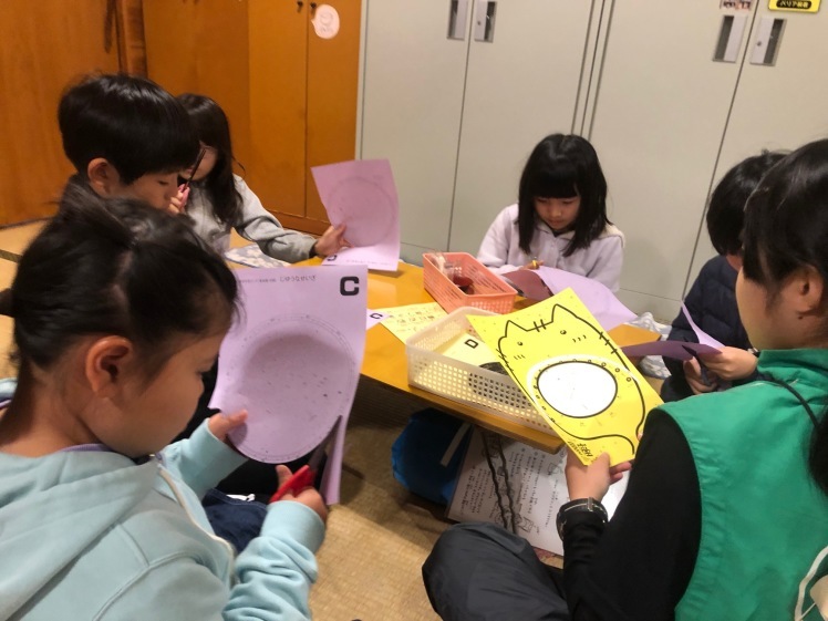 星空キャンプ〔1日目〕宇宙の不思議と天体について学ぶ3日間。初日はネコ型星座版作りに挑戦!_d0363878_00135311.jpg