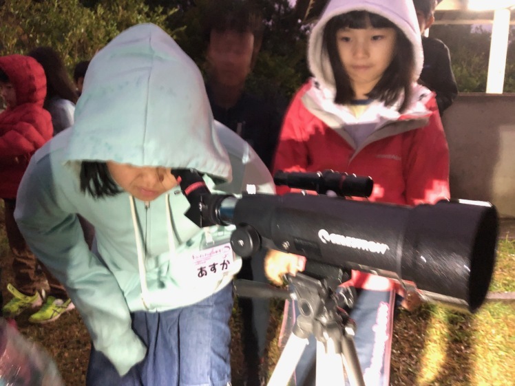 星空キャンプ〔2日目〕山の上のキャンプ場に到着。雨の切れ間に天体望遠鏡の練習だ!_d0363878_22584454.jpg