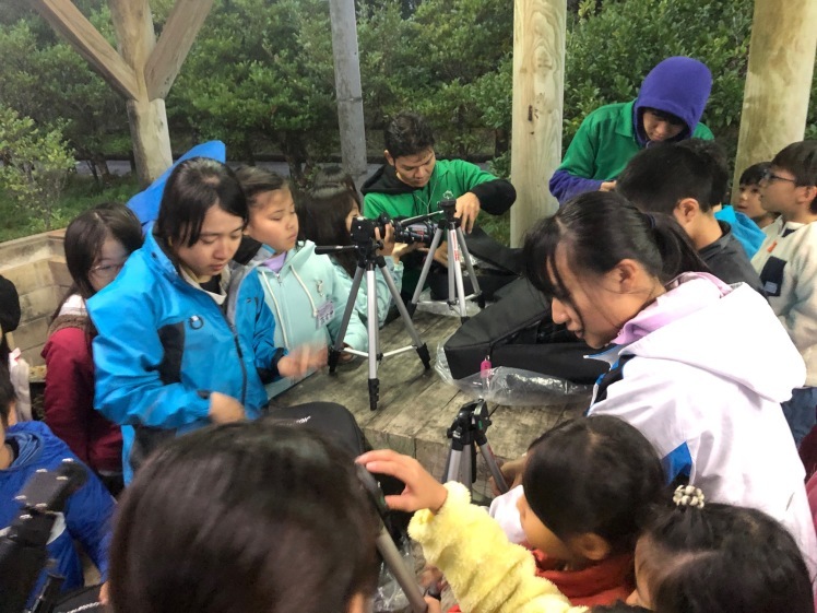 星空キャンプ〔2日目〕山の上のキャンプ場に到着。雨の切れ間に天体望遠鏡の練習だ!_d0363878_22592285.jpg