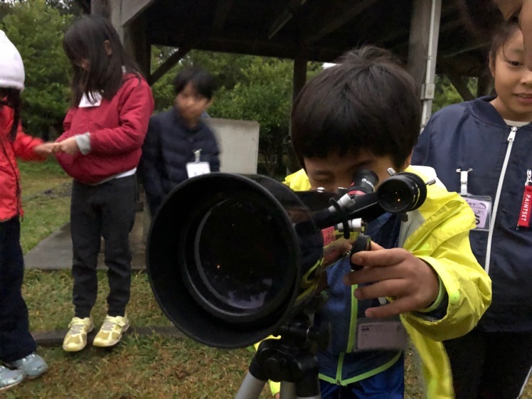 星空キャンプ〔2日目〕山の上のキャンプ場に到着。雨の切れ間に天体望遠鏡の練習だ!_d0363878_23000301.jpg