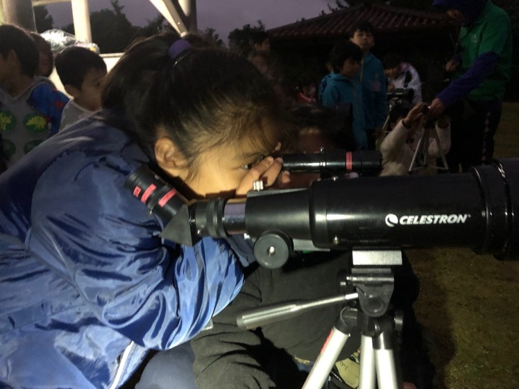 星空キャンプ〔2日目〕山の上のキャンプ場に到着。雨の切れ間に天体望遠鏡の練習だ!_d0363878_23000410.jpg