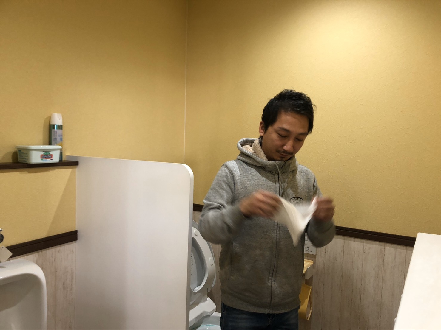 12月8日(日)🐻除雪車あります✊ ランクル エスカレード ハマー TOMMY_b0127002_17005795.jpg