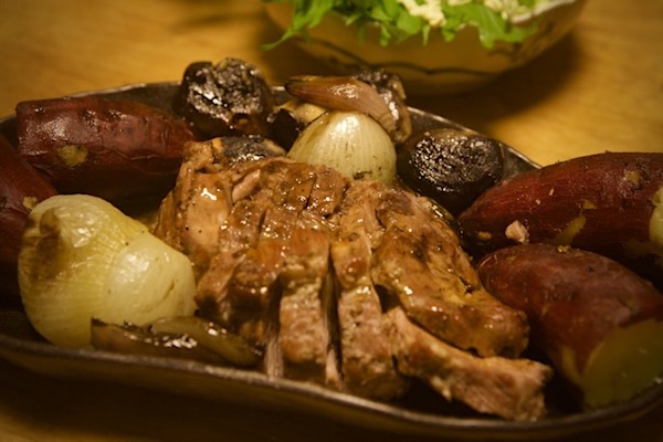 フェイジョア収穫 ローストポークの焼きフェイジョア添え 世話要らずの庭 フェイジョア収穫 ローストポークの焼きフェイジョア添え 世話要らずの庭