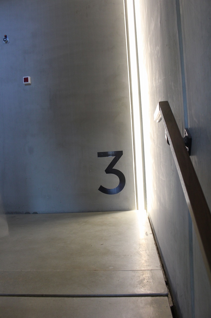 建築の日その2_a0355629_19475419.jpg