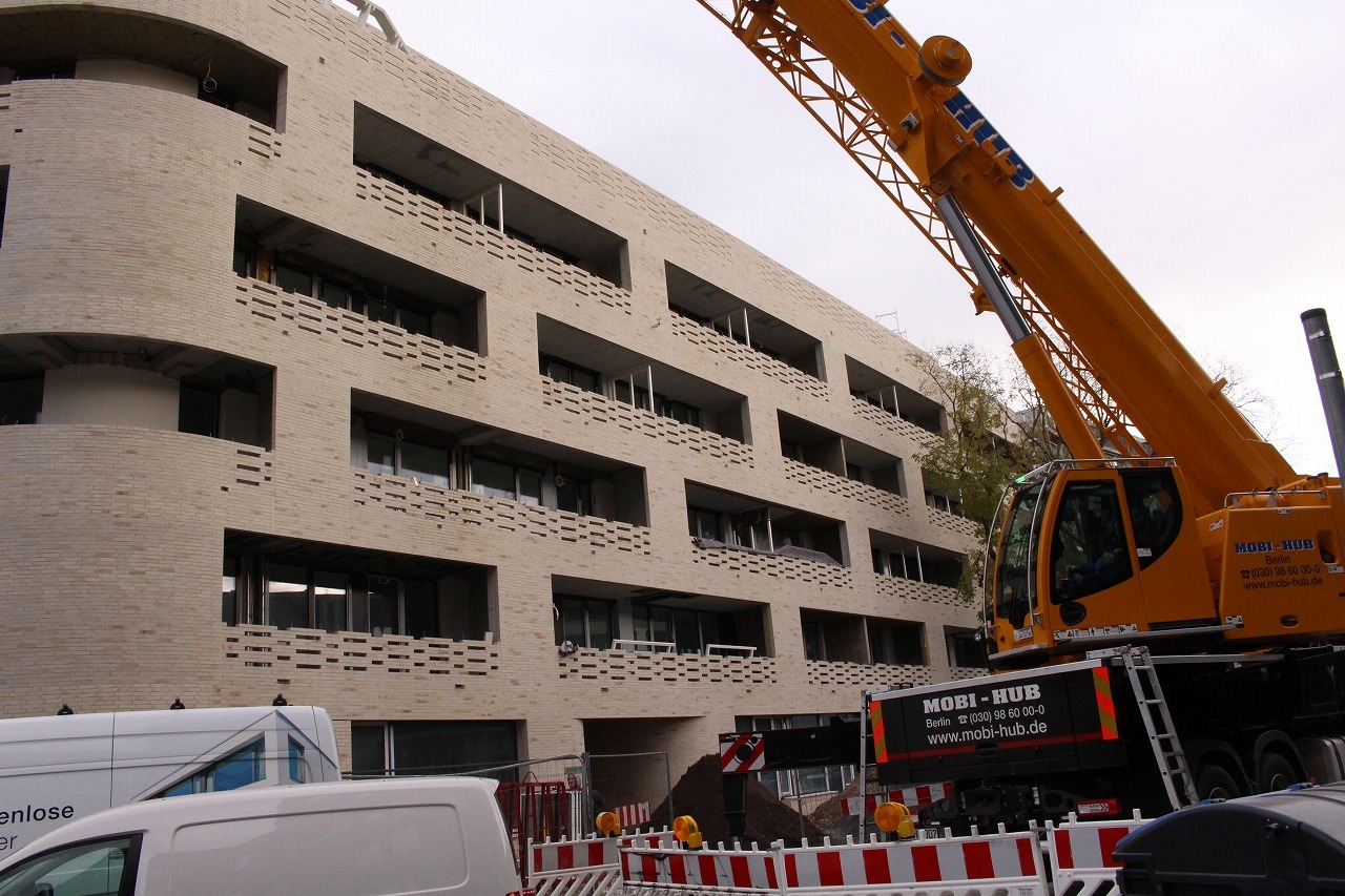 建築の日その2_a0355629_20203861.jpg
