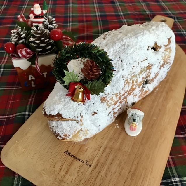 クリスマスに・・ちょっとのっぽなシュトーレン☆_e0141159_22013692.jpeg