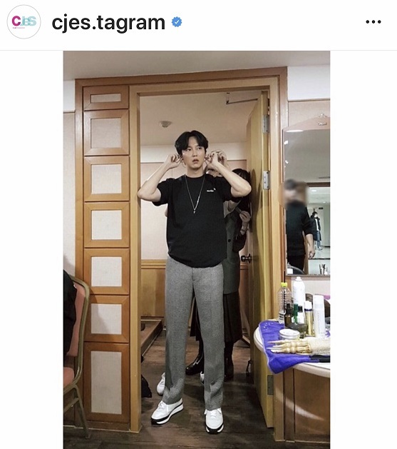 キムナムギル 直筆サイン入りミニポスター 2019宇宙最強ショー キム・ナムギルの宇宙最強ショー」グッズがやって来た