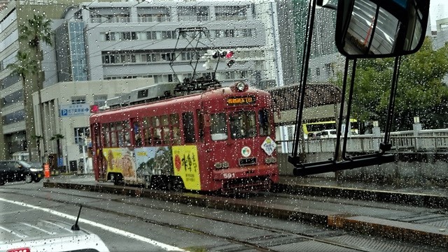 藤田八束の鉄道写真@高知の路面電車、日本最古の路面電車高知を走る、高知の路面電車は走行距離も日本一、とさでん交通・土佐電鉄_d0181492_23513690.jpg