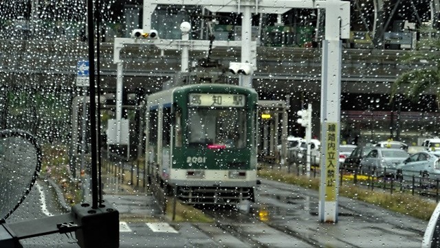 藤田八束の鉄道写真@高知の路面電車、日本最古の路面電車高知を走る、高知の路面電車は走行距離も日本一、とさでん交通・土佐電鉄_d0181492_23515546.jpg