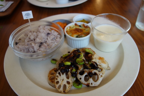 cafe daysさんでランチ_e0230011_17163147.jpg