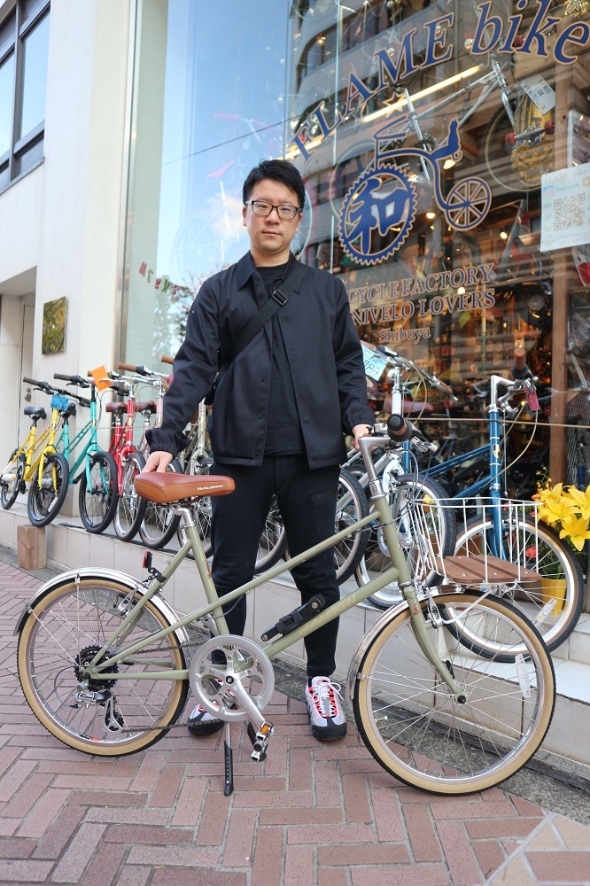 12月9日 渋谷 原宿 の自転車屋 FLAME bike前です_e0188759_12125266.jpg