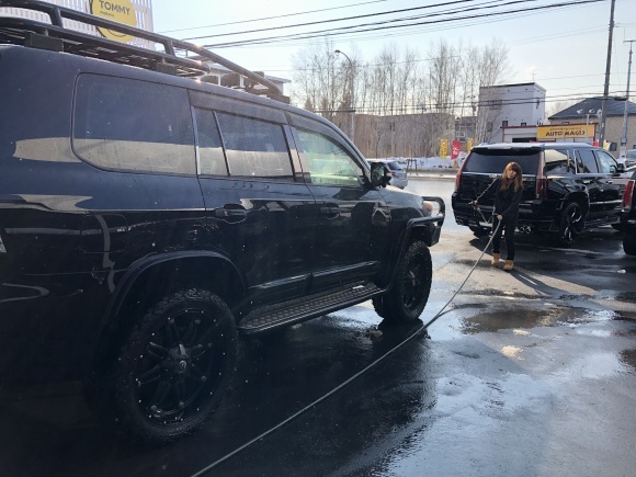 12月10日(火)本店ブログ♪ ランクルプラド H30年 TX 距離うす!!あります✊ LX570 エスカレード ハマーのことならTOMMYまで _b0127002_18382059.jpg