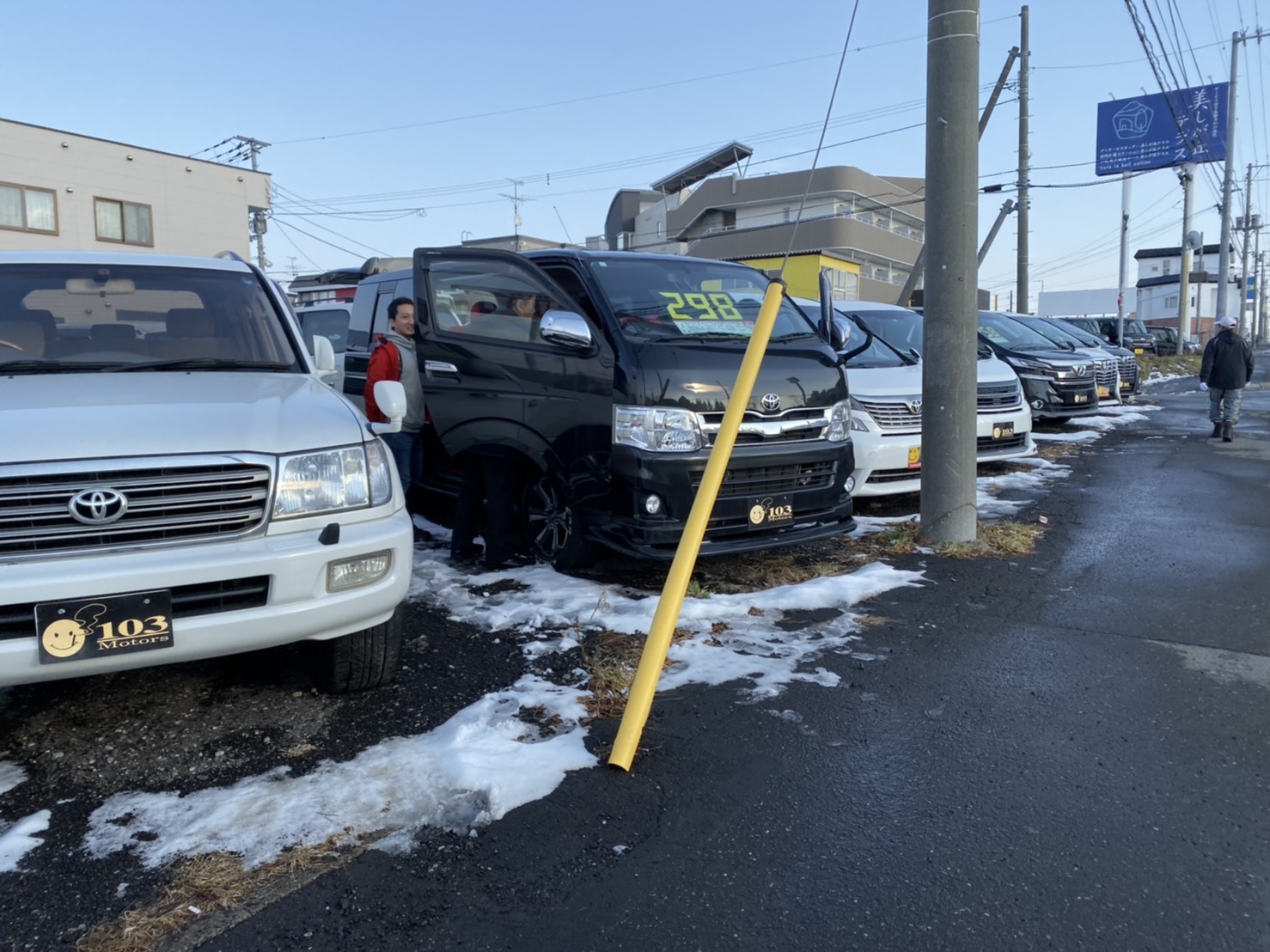 12月10日(火)本店ブログ♪ ランクルプラド H30年 TX 距離うす!!あります✊ LX570 エスカレード ハマーのことならTOMMYまで _b0127002_18571943.jpg