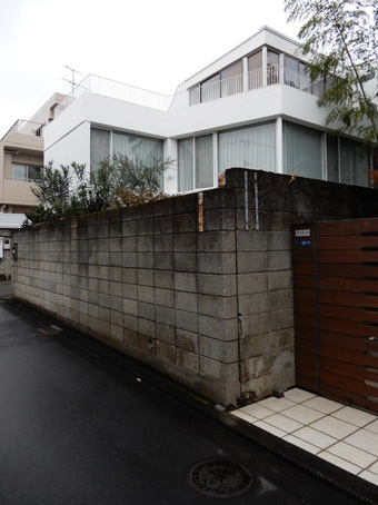 吉村順三の田園調布の家_c0195909_06351338.jpg