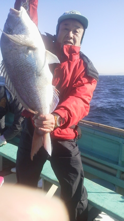 真鯛4.0Kg_b0342642_16230127.jpg