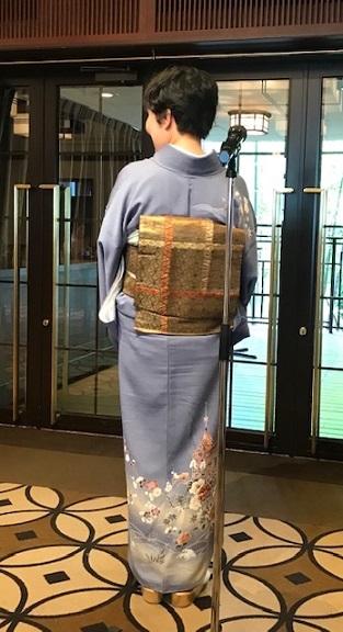 11周年・お友達から頂かれたお母様の着物・大秀華展へ。_f0181251_17291238.jpg