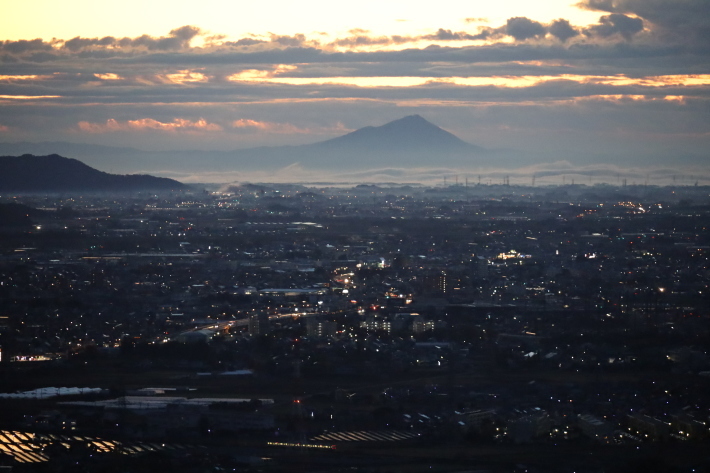 太田金山からの朝景(1) (2019/12/3撮影)_b0369971_15344923.jpg