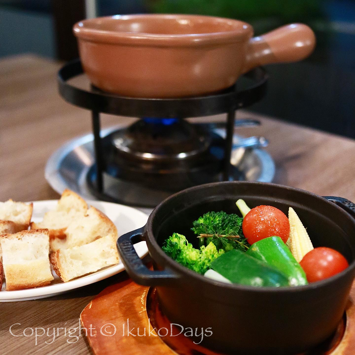 ガレットとチーズフォンデュが気軽に楽しめるビストロ ハース Hearth 恵比寿 Ikukodays ガレットとチーズフォンデュが気軽に楽しめるビストロ ハース Hearth 恵比寿 Ikukodays