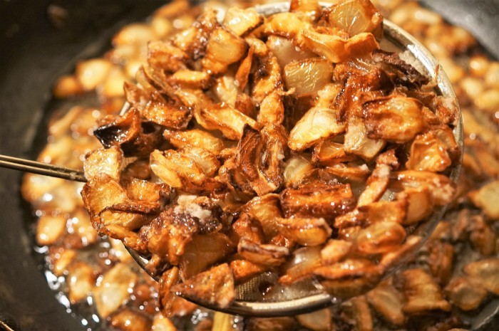 ■自家製保存食【パリパリ!美味しい! ドライオニオンチップレシピ】_b0033423_23561777.jpg