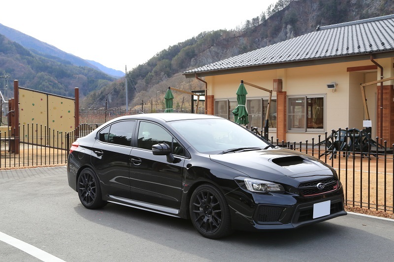 WRX STI「RA-R」とコンチヴァイキングコンタクト7の融和性_f0076731_20161288.jpg