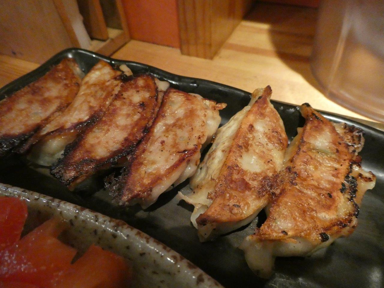東京グルメタクシー③　いわま餃子 Exotic Dining 　屋号が！_d0106134_20455369.jpg