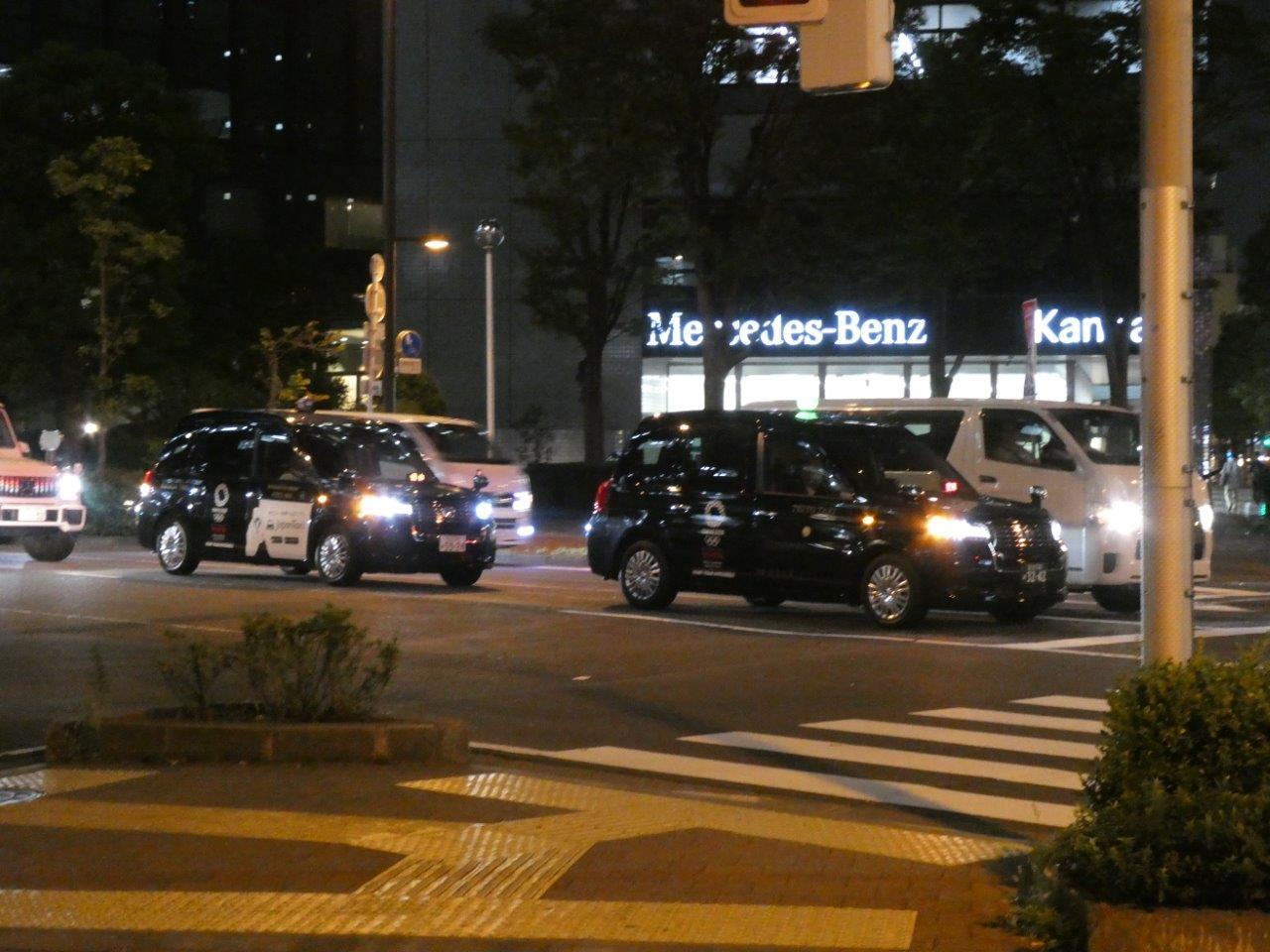 東京グルメタクシー③　いわま餃子 Exotic Dining 　屋号が！_d0106134_20472672.jpg