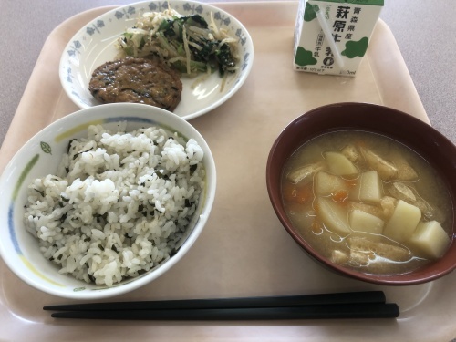e0409139_11474951.jpeg