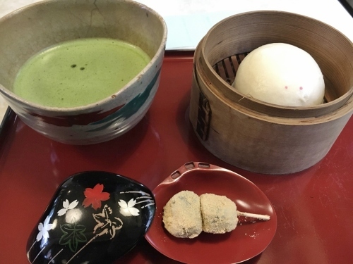 雨の鎌倉、買いまくり食べまくり_e0326953_19335256.jpg
