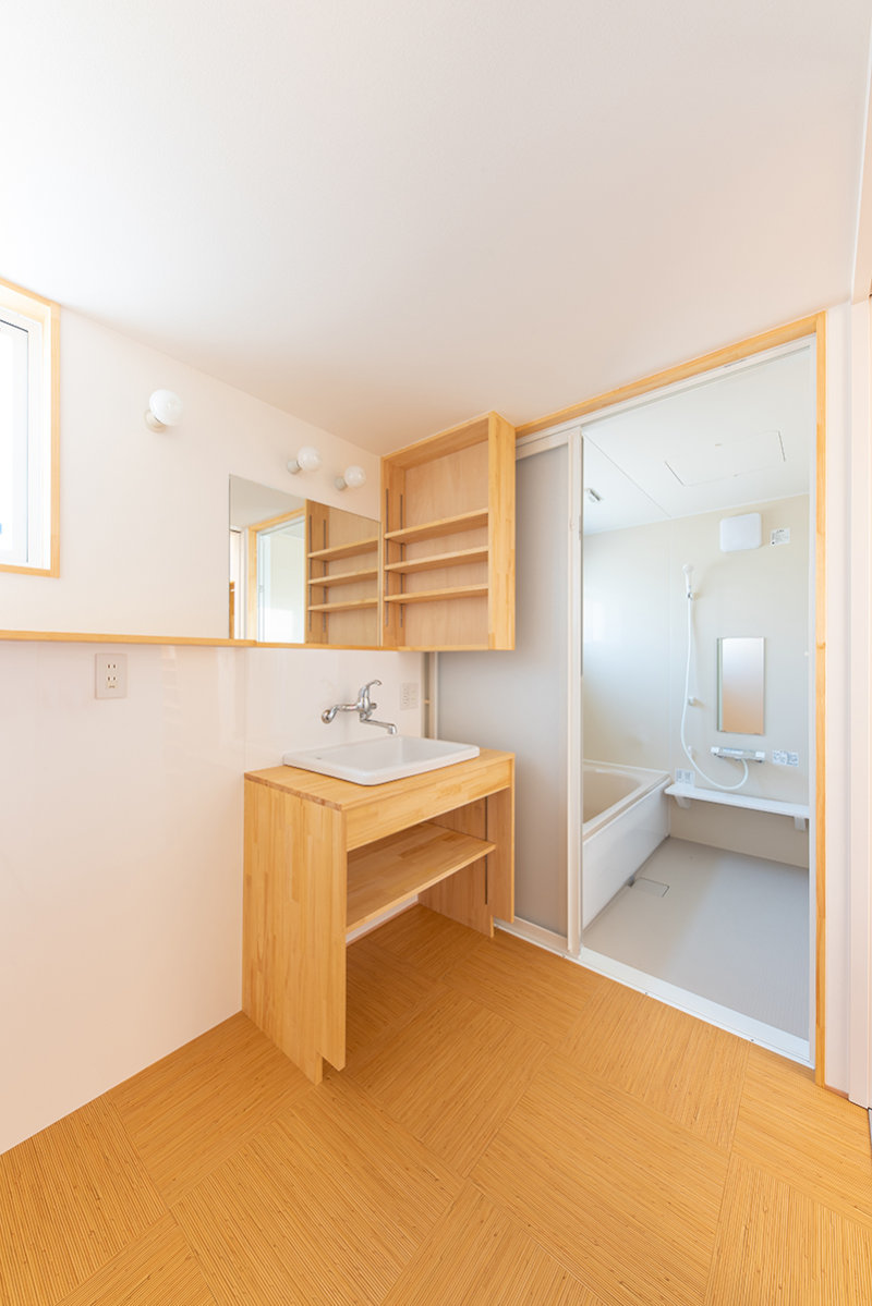 12/15(日)「16坪の平屋」完成見学会開催(三条市林町2丁目)_b0349892_18252782.jpg