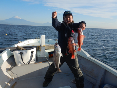 駿河湾に響く伏見君の高笑い_f0175450_858180.jpg