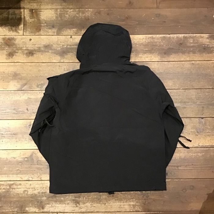 90's スウェーデン軍 SWEDISH ARMY GORE TEX パーカー
