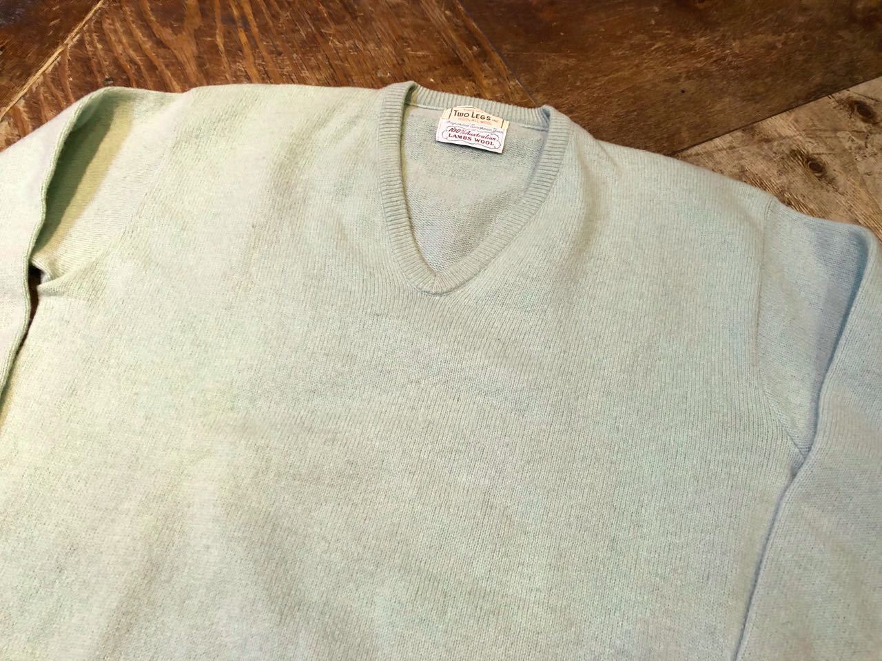 11月14日(土)入荷!60s vintage V neck LAMBS WOOL sweater !!_c0144020_13363908.jpg