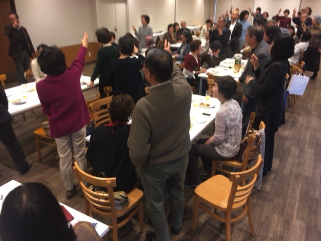 教室の拡大忘年会_f0253789_18263007.jpeg