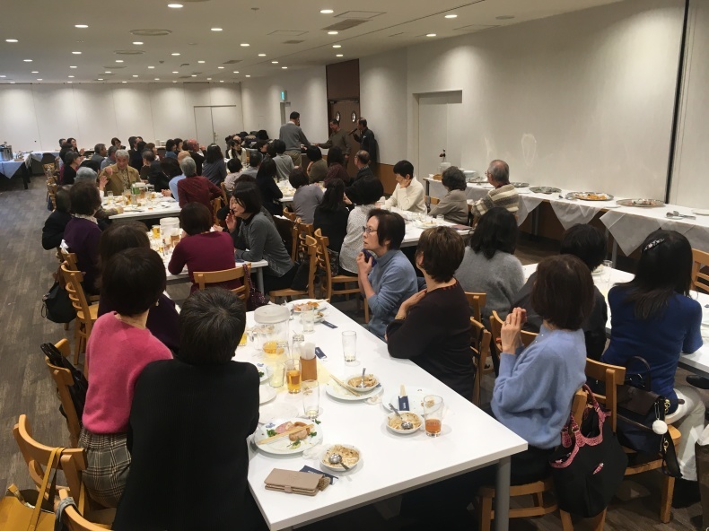 教室の拡大忘年会_f0253789_18270177.jpeg