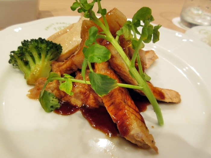 【京橋千疋屋】Cランチはポークソテー_b0009849_23302044.jpg