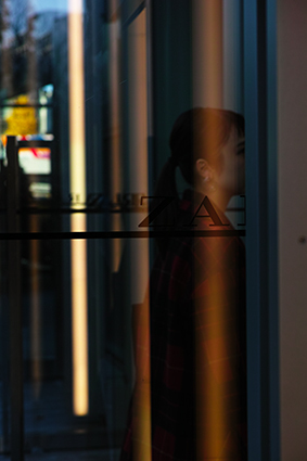 Sliding Doors_a0011962_22064251.jpg