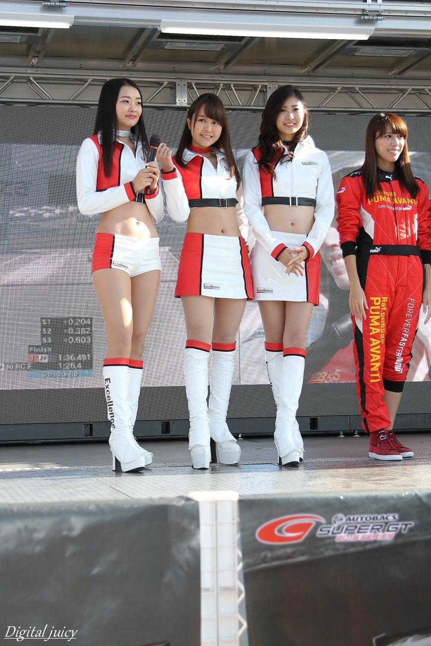 平咲夏加、大島奈々、嶋田美彩 さん(Porsche Excellence Lady)_c0216181_20483042.jpg