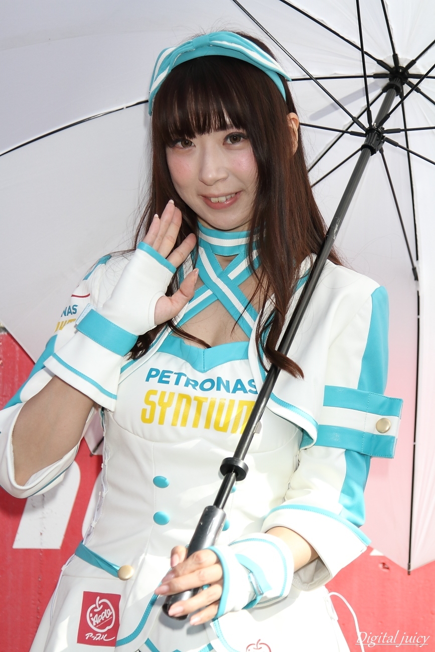 桜井さち さん & 大谷芽衣 さん(PETRONAS SYMTIUM Ladies)_c0216181_22014218.jpg